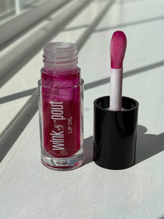 Lip Oil “Rose’ Glow” (Rose’ Red … Bee Sting)